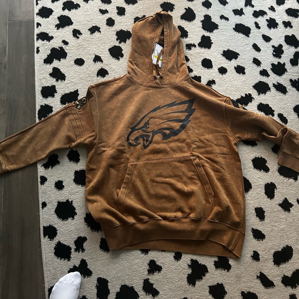 Philadelphia Eagles Salute to Service women’s oversized hoodie. New with tags!